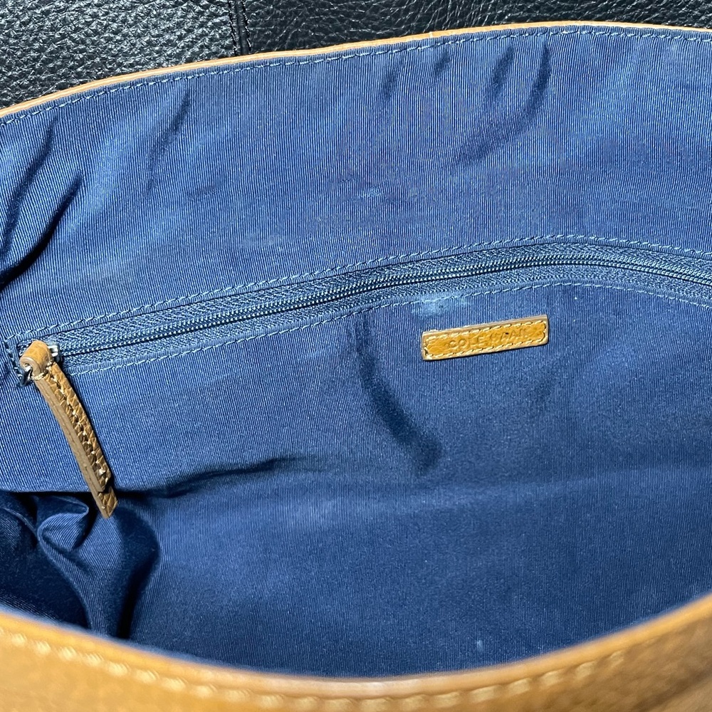 Cole Haan Leather Messenger Bag 9.5/10 NWOT - Picture 7 of 10